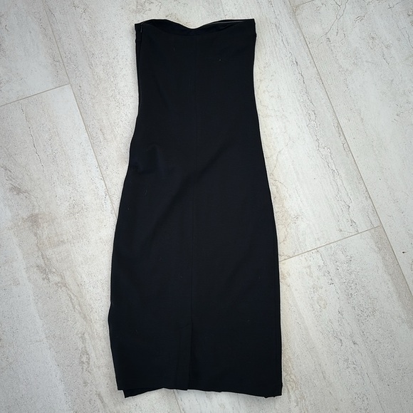 Club Monaco Simple Black Strapless Dress - Picture 3 of 6